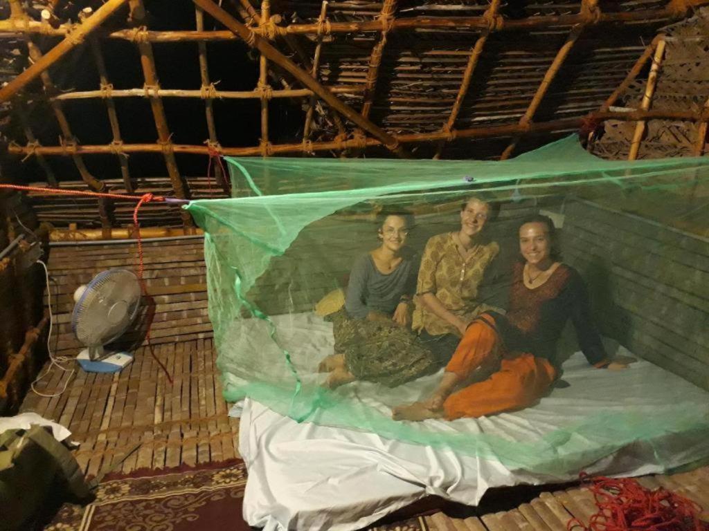 Time Travellers Hostel オーロヴィル エクステリア 写真